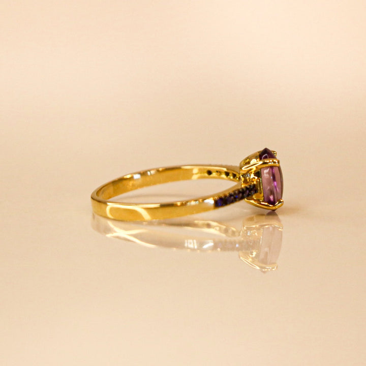 ARTÉMIS LILAC YELLOW GOLD RING