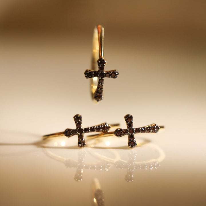 YELLOW GOLD BAROQUE RING