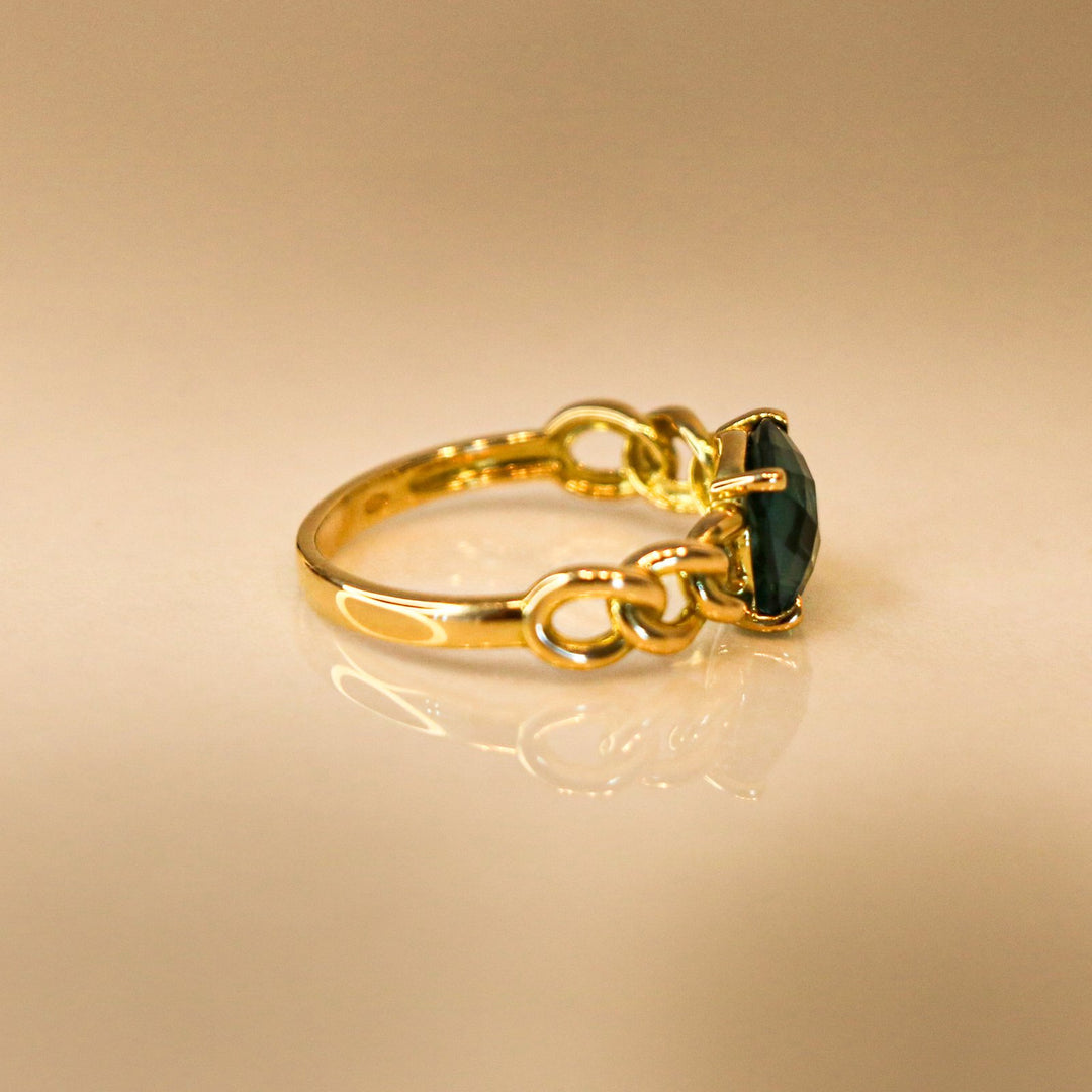 CLEO ROYAL BLUE CHAIN RING YELLOW GOLD