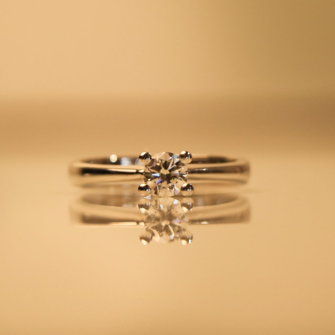 ANELLO SOLITARIO DIAMANTE ORO BIANCO