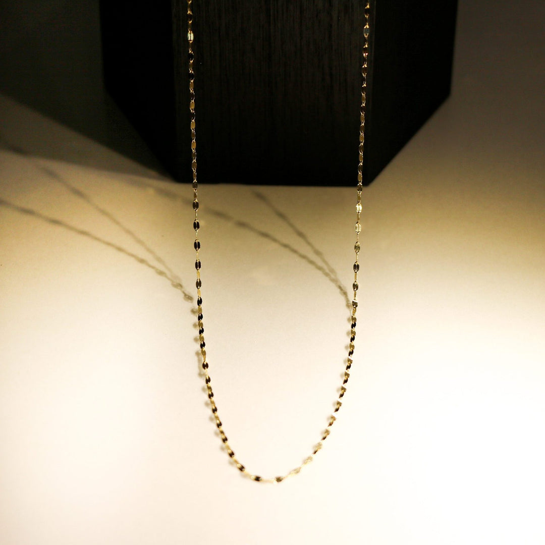 NICOLETTA YELLOW GOLD NECKLACE