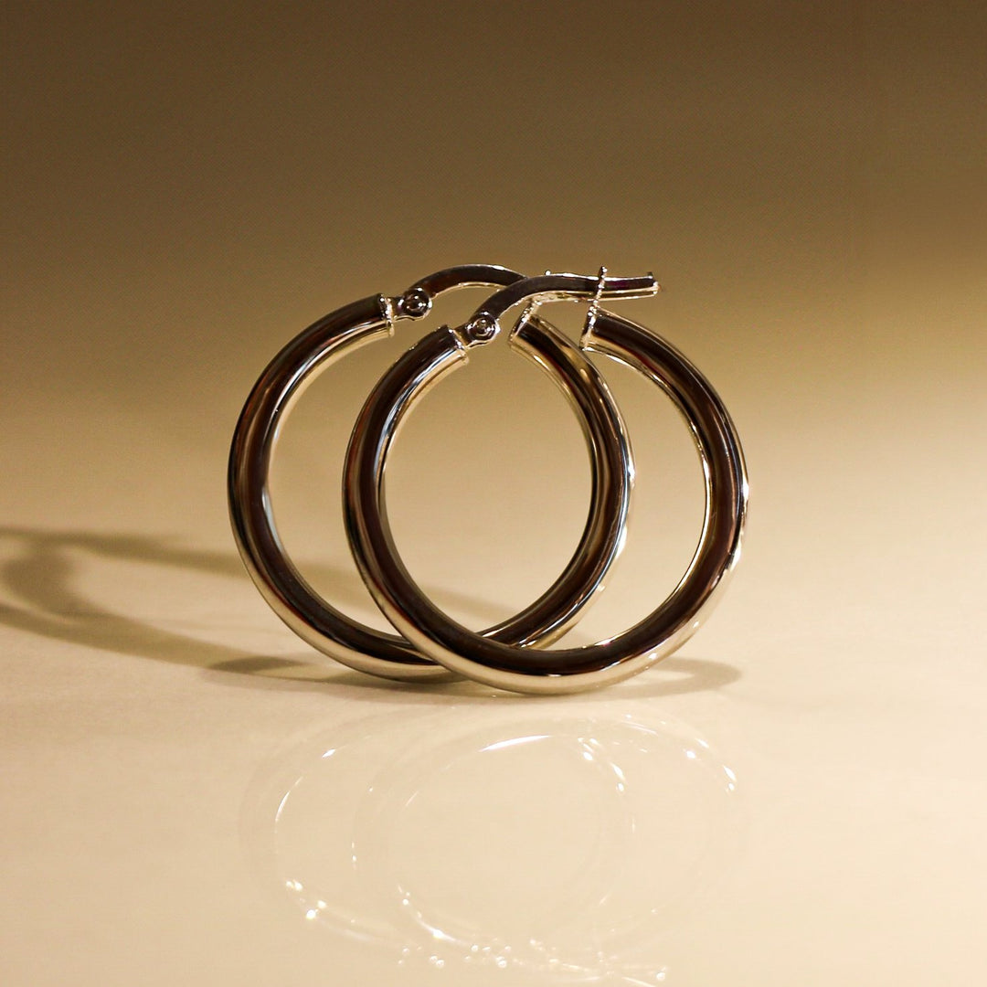 ORNELIA MEDIUM HOOPS